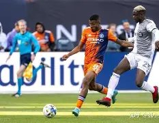 杨超越即将,入驻上海自,贸区临港新,球盟会官网,球盟会官网全球信赖,球盟会官网在线娱乐平台